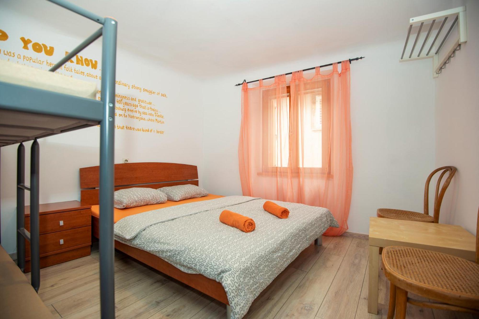 Alibi B11 Piran Exterior foto